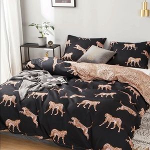 1 PACK QUEEN LEOPARD DUVET SET